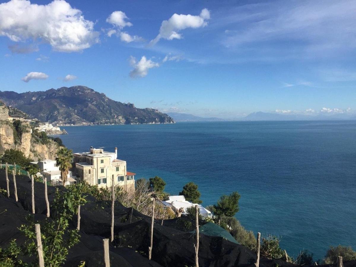 Amalfi Hills Aparthotel Luaran gambar